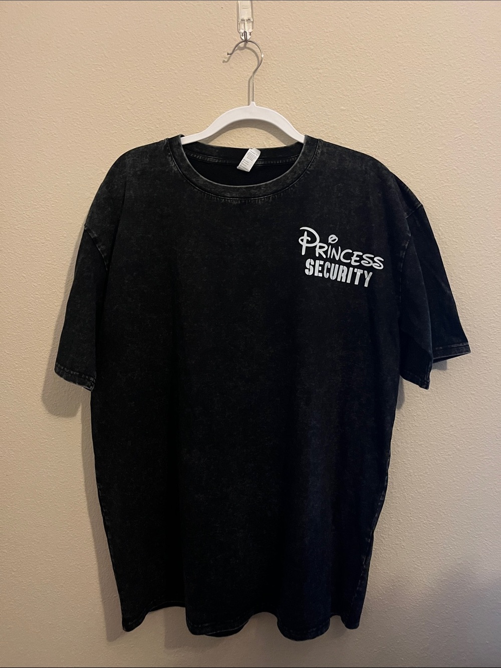 Black 'Princess Security' Graphic Tee - Unbranded